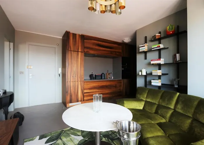 Suite privée du balcon du vieux port Marseille