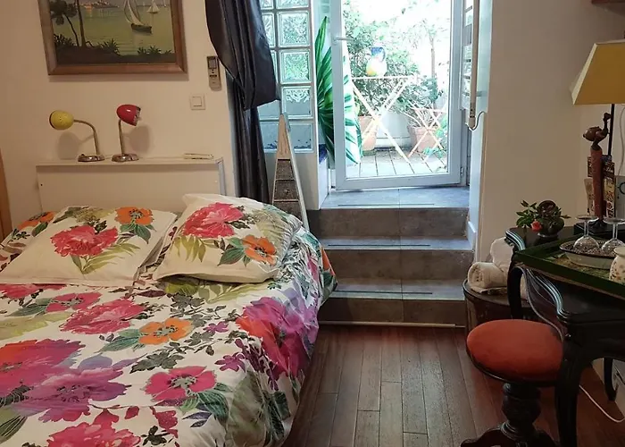 Chambre D'Hotes Habitation Bougainville Marseille