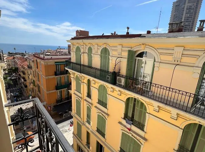 Charming Sunny Apartment across Monte Carlo Casino Beausoleil