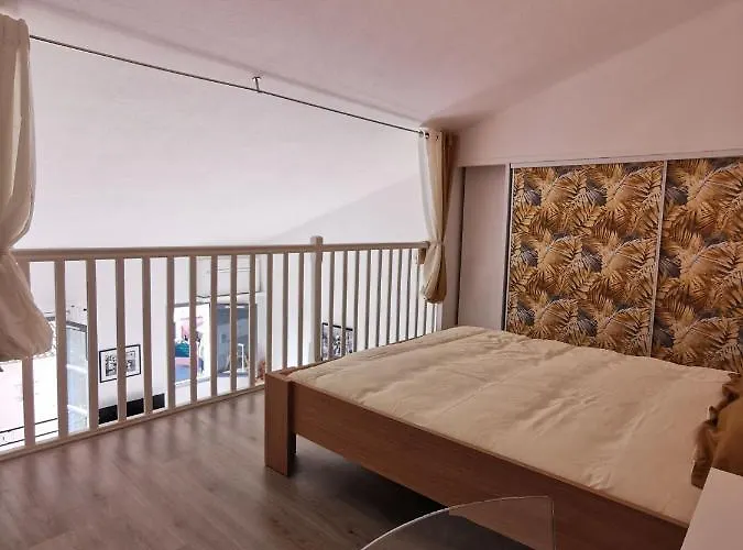 Saint Tropez City Loft