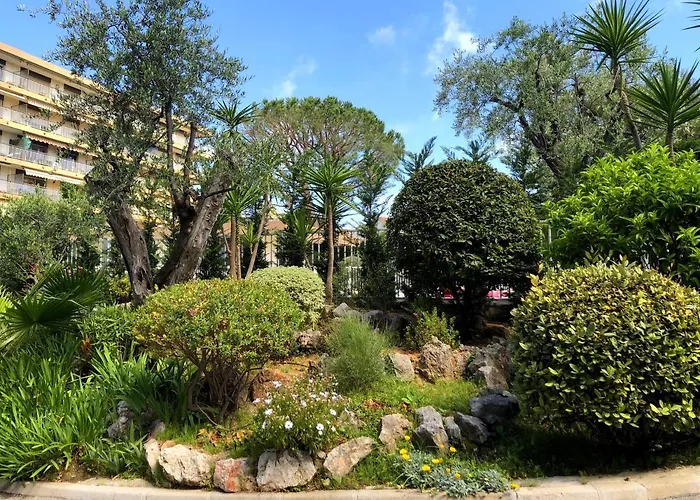 Oasis Mediterraneen Piscine & Parking Calme Absolu Nice