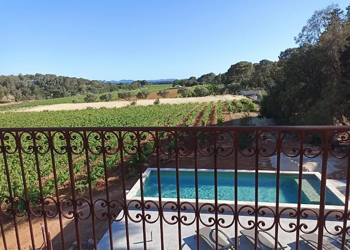 Sous Les Pins gîtes et chambres d'hôtes La Londe-les-Maures