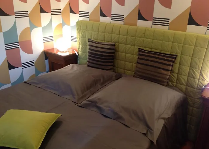 Hotel A L'Ombre Du Cedre à Hyères