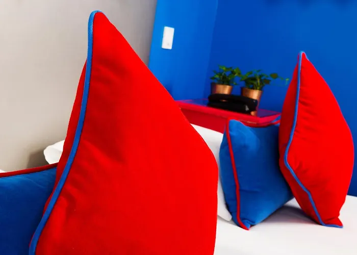 Hotel Du Mont Dore Batignolles Parigi