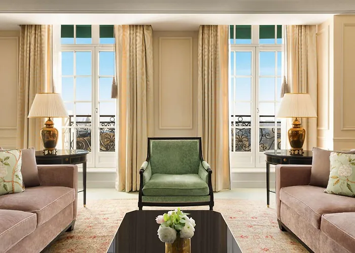Shangri-La Paris