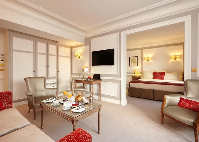 Hotel Regina Louvre Paris