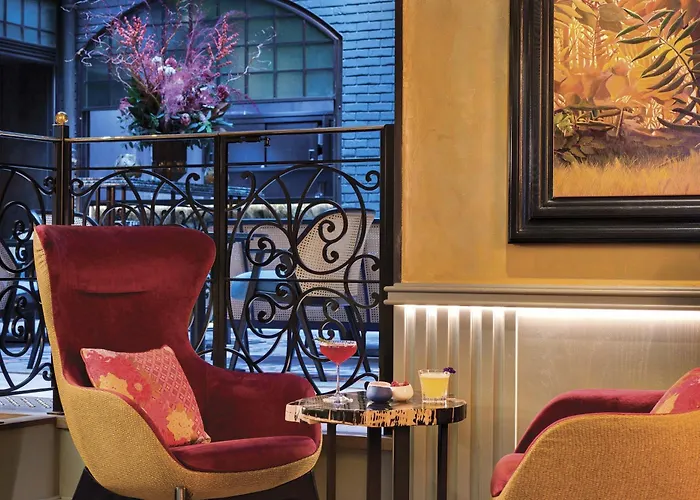 Hotel La Demeure Montaigne París
