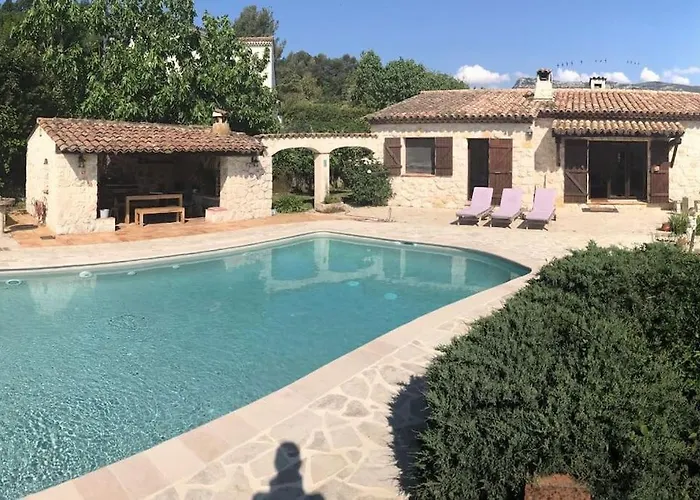 Privates Villa Azur Star, Vence, French Riviera