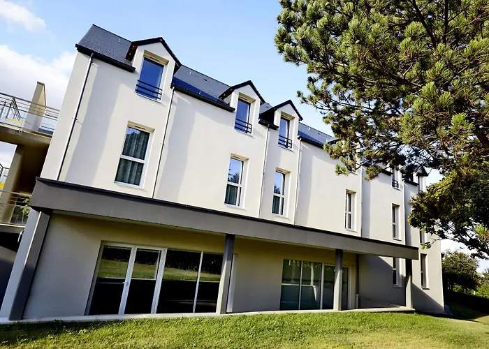 Kyriad Hotel Laval