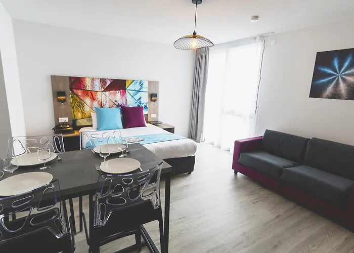Appart-Hôtel Mer&Golf City Bordeaux Lac