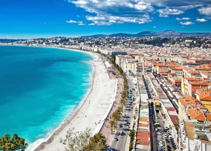 Comfortable Apartment In Nizza