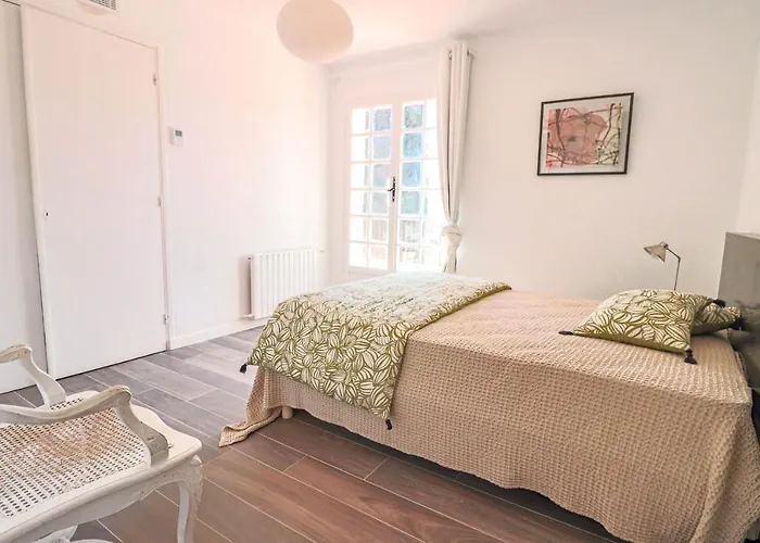 A Casa Bianca Exceptional Luxurious Provencale Villa With Pool Saint-Paul-de-Vence