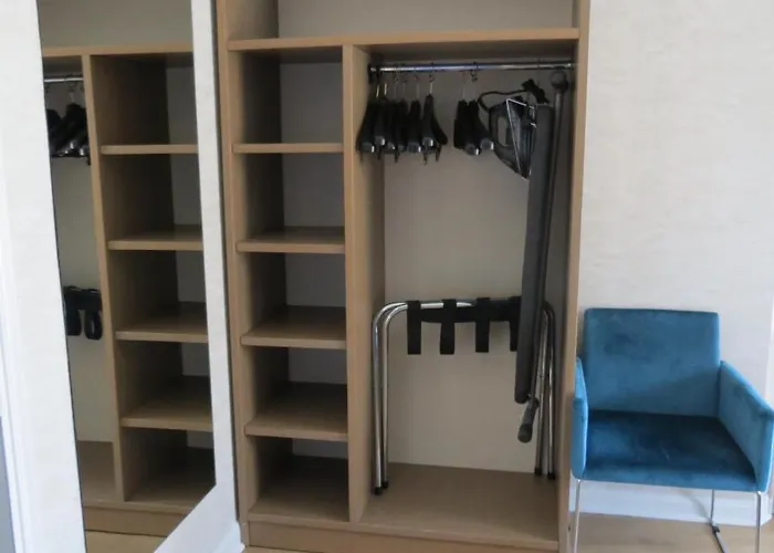 Hotel Amiraute Cannes