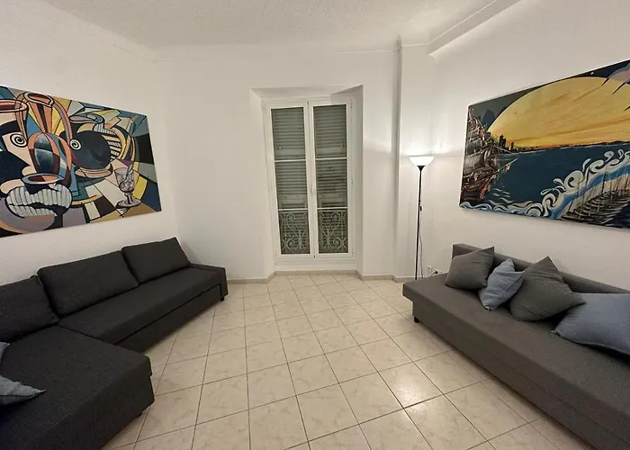 Apartment 150Mt From Central Station Mónaco admite animales