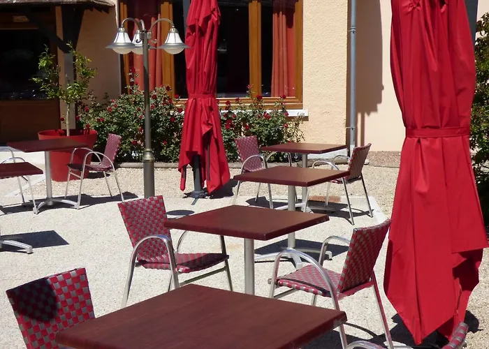 Le Chalet De La Foret Hotel 3 Etoiles Et Restaurant Vierzon