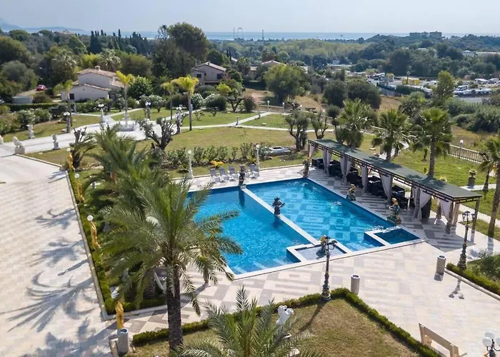 Bastide Saint Louis/ 8 Chambres Antibes