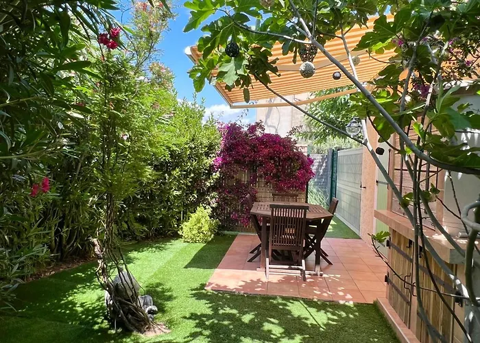 Bastide Du Levant - 50M Plage - Rez De Jardin Sainte-Maxime