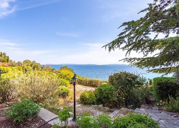 Apartment Les Floralies Ii-3 By Interhome Le Lavandou