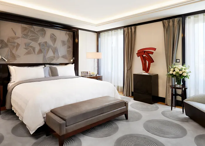 The Peninsula Paris Hotel