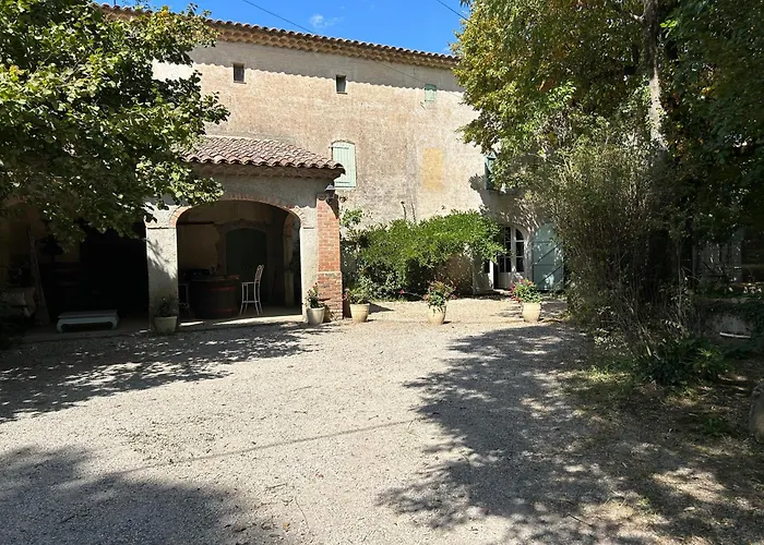 Les Gîtes et la Chambre de Labahou SPA Anduze