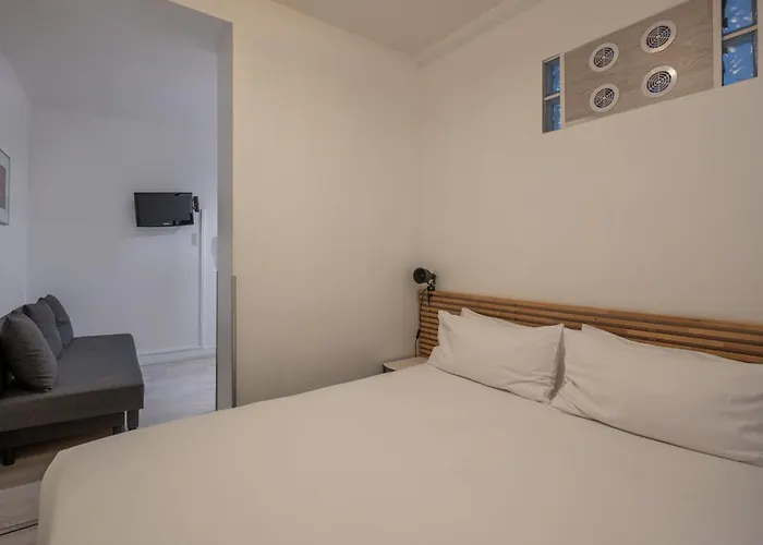 Residence Clignancourt Parijs