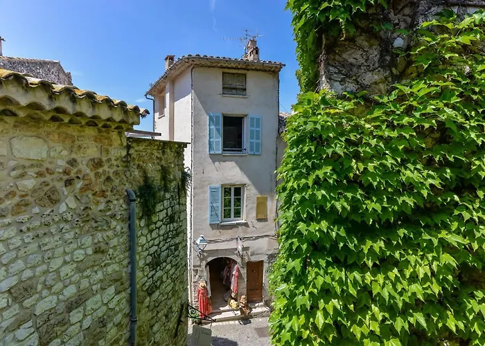 Lovely Apartment In Saint-Paul-De-Vence