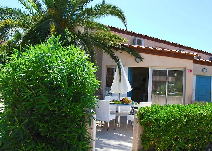 Lagrange Grand Bleu Vacances – Résidence Les Jardins de Neptune Saint-Cyprien 