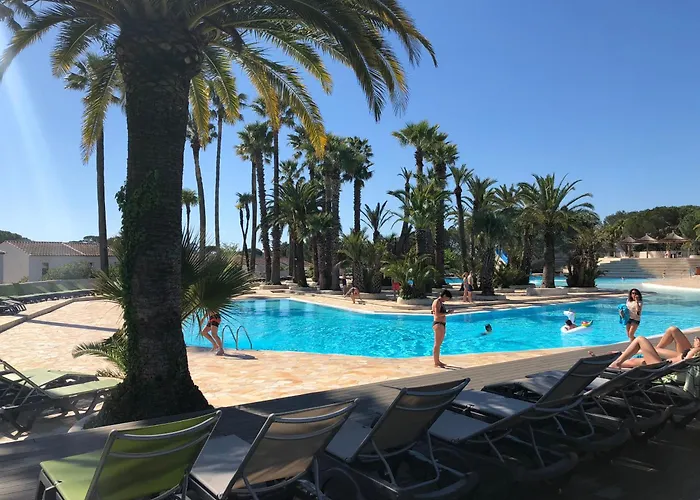 Resorts en hotels met waterparken in Fréjus