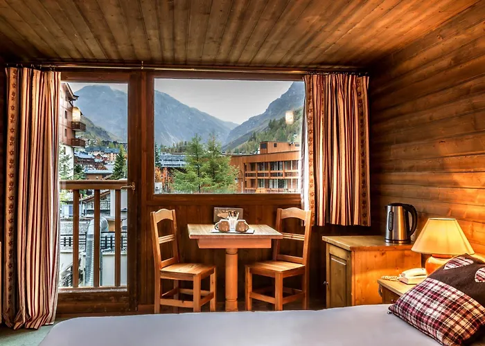 Hotel Les Crêtes Blanches à Val-dʼIsère