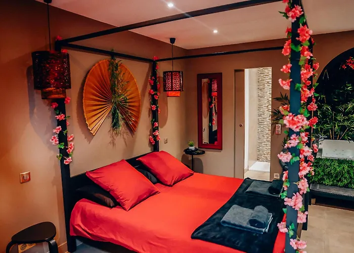 La Demeure De Poulpican Chambre Sakura Jacuzzi Charme Romantique Terrasse Privee 300M Plage Et Restaurants La Croix Valmer - Golfe Saint Tropez