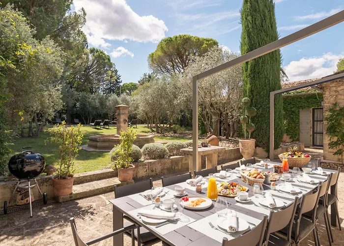 Le Vallon De Valrugues Hotel Spa & Villas Saint-Rémy-de-Provence