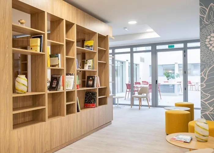 Aparthotel Oh Activ Nîmes