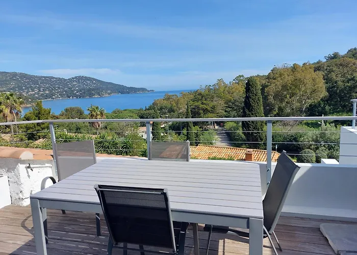 Haustierfreundliches Residence Le Mas Le Lavandou
