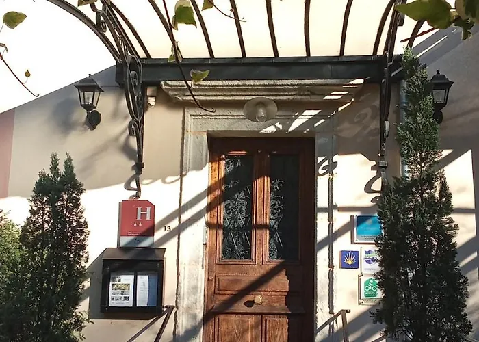 Hôtel Restaurant Les Touristes Vals-les-Bains