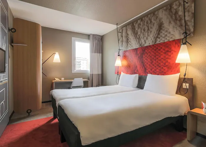 Hotel Ibis Paris Coeur D'Orly Airport