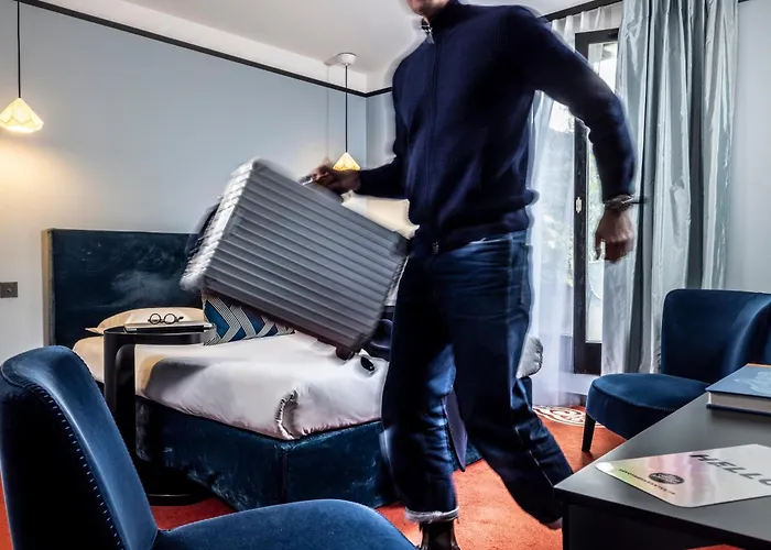 LHotel - face au château - boutique hôtel et séminaires Nantes
