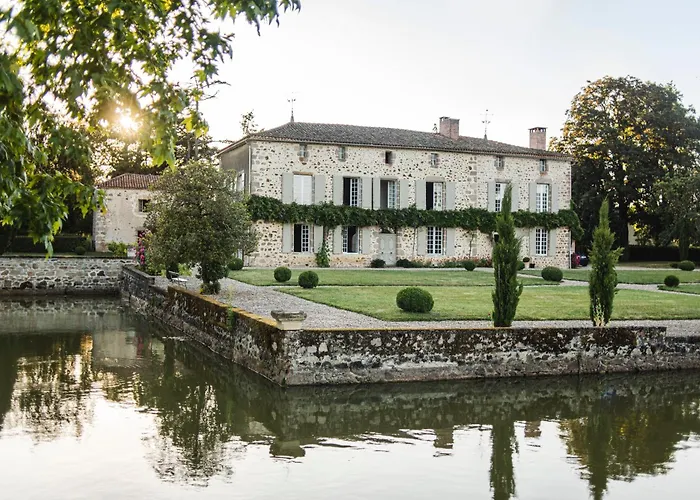 Bed and Breakfast DOMAINE de la PARTOUCIE à Confolens