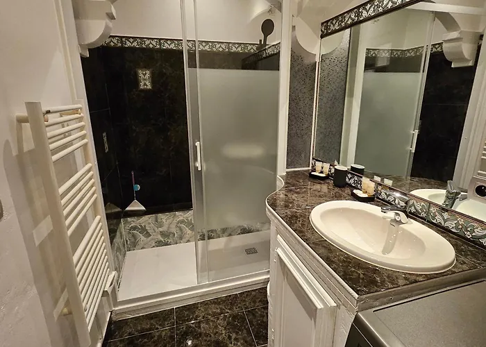 Boutique Appartement dans ancien moulin à huile rénové Grasse