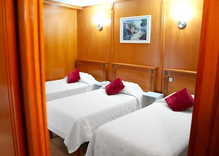 Hotel Du Mont Blanc Paris