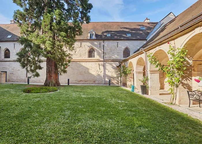 Appart'Hotel Odalys City - Dijon Centre Les Cordeliers