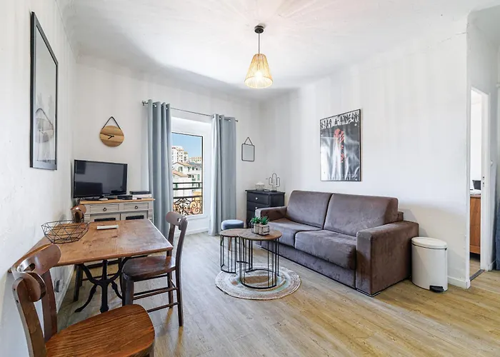 Joli appartement à côté du Palais des Festivals Cannes