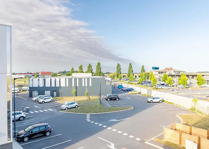 B&B HOTEL Poitiers Aéroport Biard