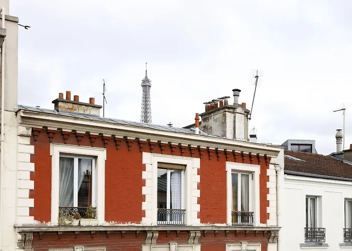 Hotel Eiffel Capitol París