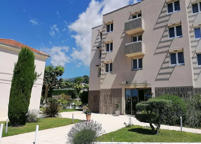 Hôtels à Grasse