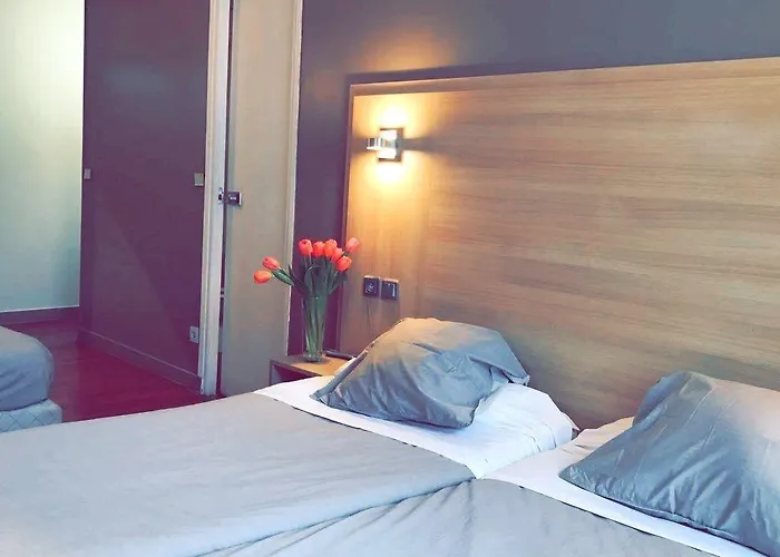 Hotel Bristol Republique Paris