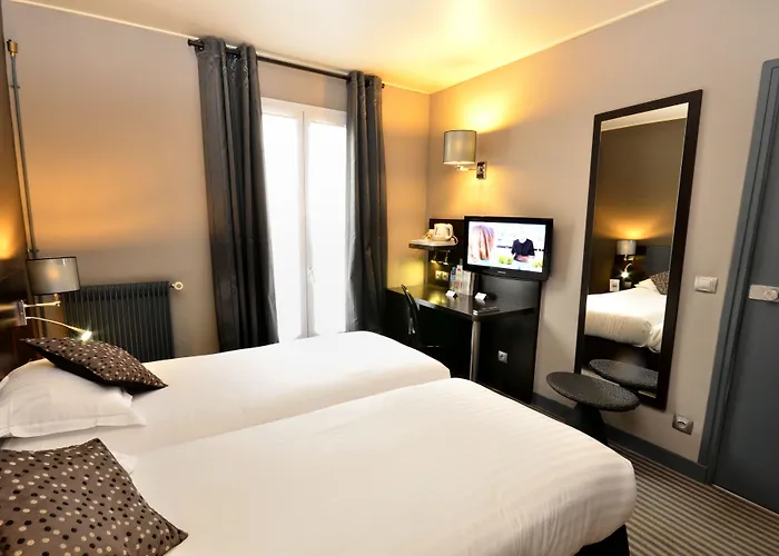 Logis Hotel Jardin De Villiers Paris