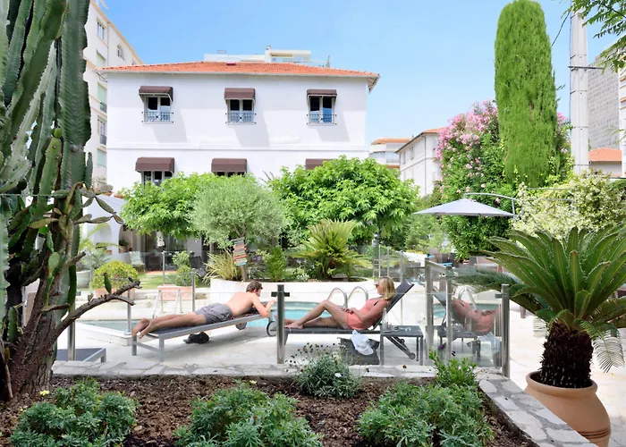 Hotels nahe Palm Beach Casino
