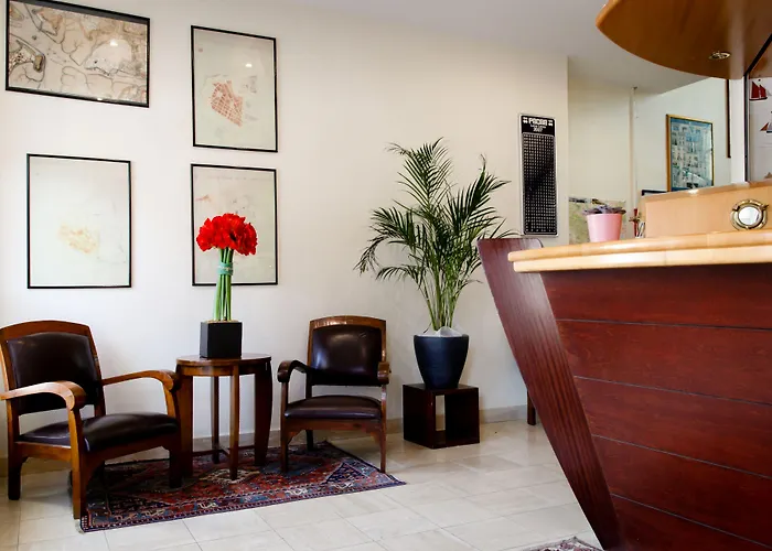 Logis Rex Hotel Lorient