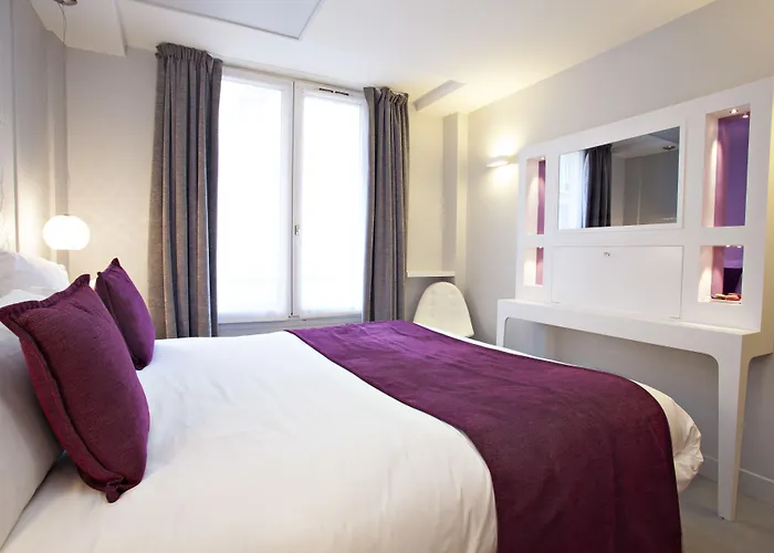 Hotel Elysée Secret París