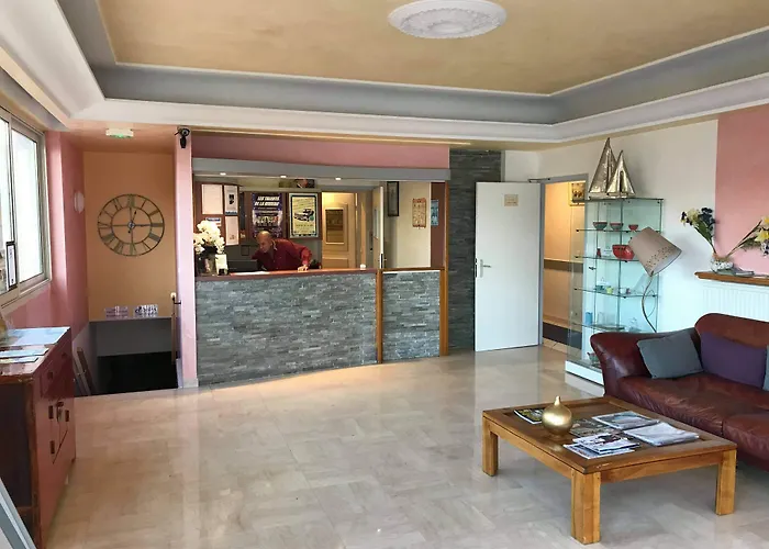 Hôtel Restaurant de la Mer Golfe-Juan